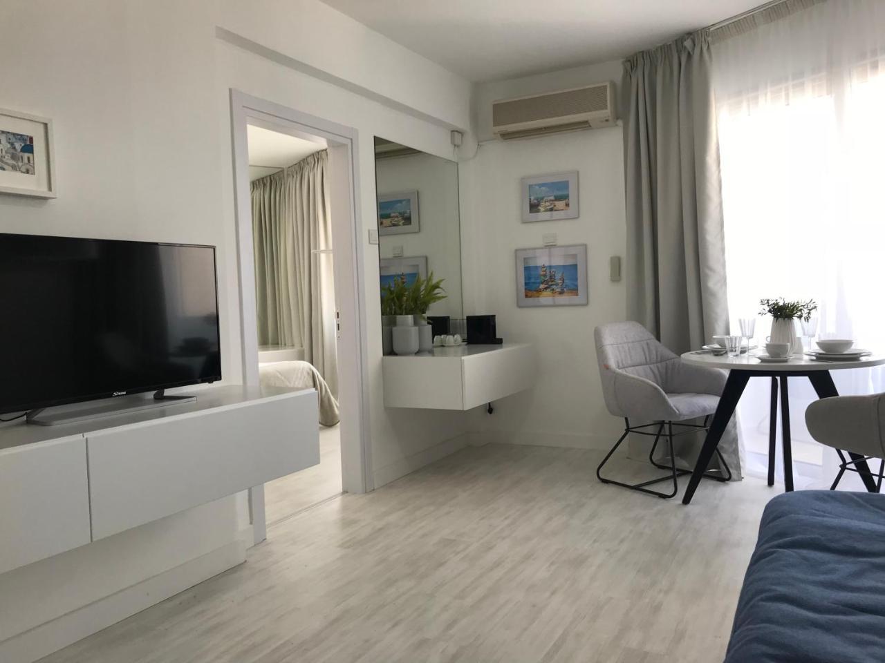 Sea View Holiday Apartment Larnaca Luaran gambar